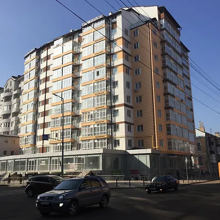 Modern Apartment On Belvedere Iwano-Frankiwsk Zewnętrze zdjęcie