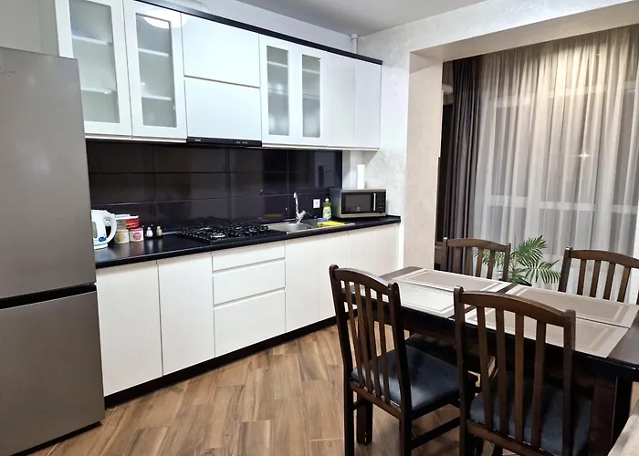 Modern Apartment On Belvedere